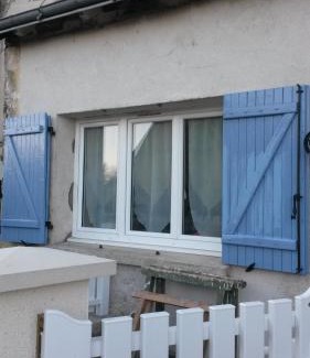 Poce-sur-Cisse House | maison troglodyte