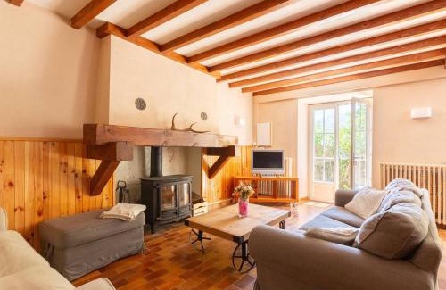 Avajan House | Maison typique 10 pers. avec Wifi, jardin et terrasse, à 5 min de Loudenvielle - FR-1-695-58