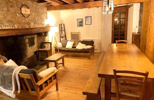 Peyragudes Ski Chalet | Maison typique rénovée 4 CHBR lac d'Oô Peyragudes