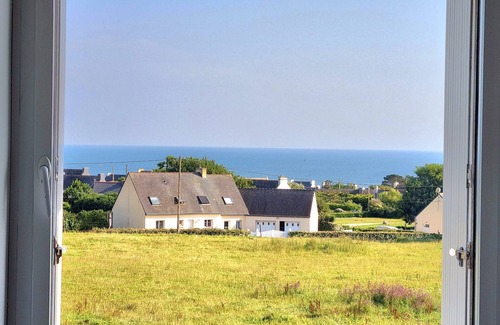 Plozevet House | Maison vue mer à 5 min de la plage.