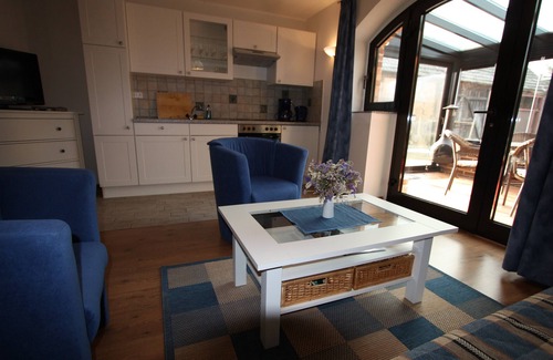 Bad Saarow Apartment | Maisonette with winter garden and view of lake and courtyard - Ferienhof Löschebrand