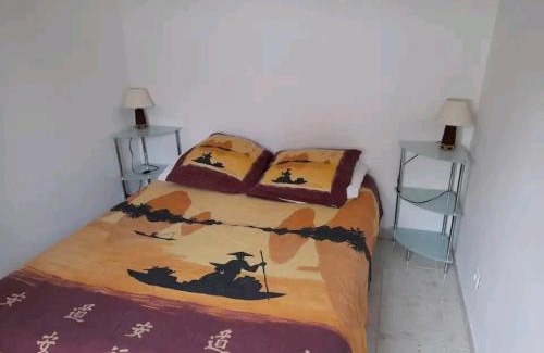Saint-Michel-en-l'Herm Apartment | Maisonnée avec une chambre