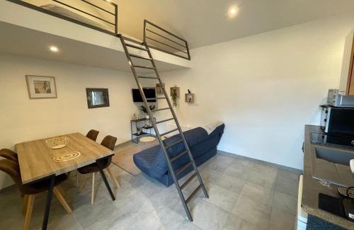 Les Ponts-de-Ce House | Maisonnette Angevine