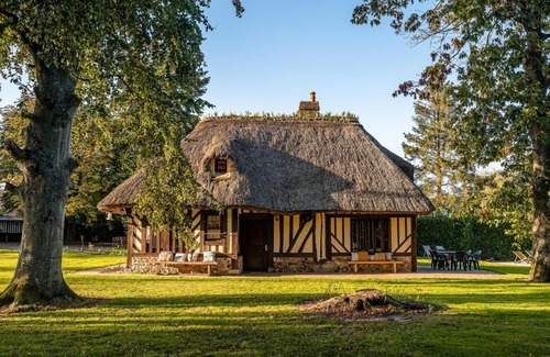 Ablon House | Maisons Pommes