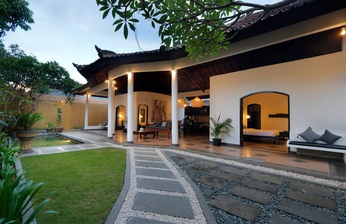Nakula Villa | Majestic 3BR Villa Situated In The HEART Of Seminyak - 4Min Drive To Eat Street!