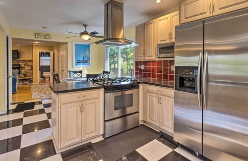 Wading River House | Majestic Escape on Long Island - Walk to Beach!