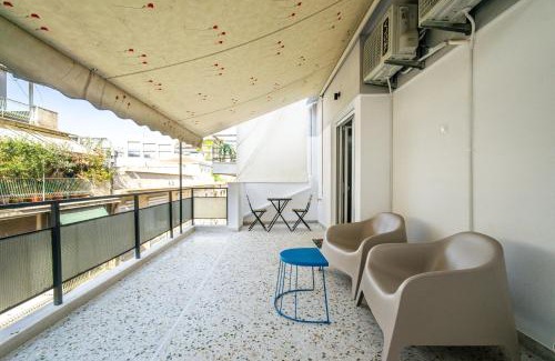 Platia Viktorias Apartment | Majestic Flat with Huge Terrace in the City Center