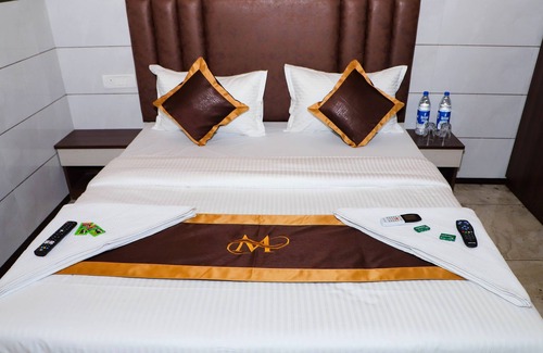 Vasai Hotel | MAJESTIC INN