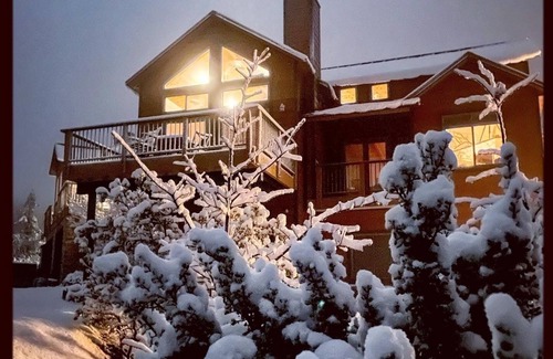 Julian House | Majestic Julian Lodge
