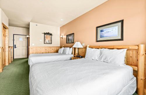 Two Harbors Apartment | Majestic Lake Views Studio 2-Queen Beds and Heated Pools