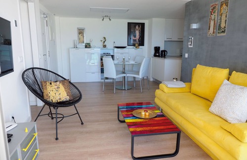 Sant Llorenc des Cardassar Apartment | Majestic sea views - individual beachfront apartment - like staying with friends