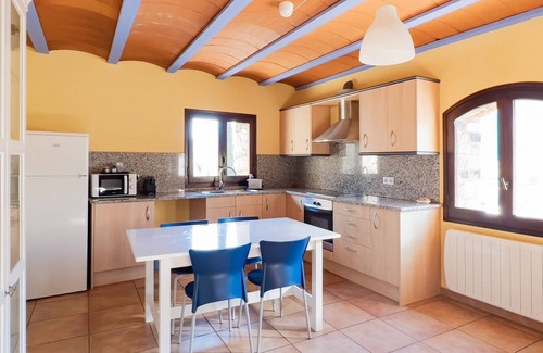 Sant Feliu de Pallerols Apartment | Majordoms - Aiguabella, La Façana