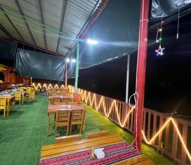 Kundasang House | MAK Homestay UPSTAIRS with 5 Bedrooms