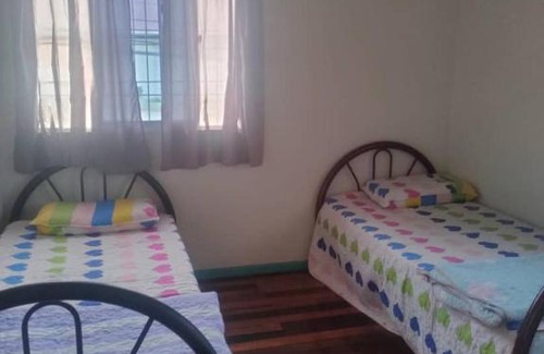 Kundasang Apartment | MAK Homstay upstairs