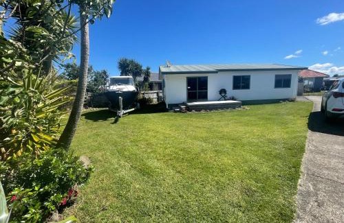 Whitianga House | Make memories at Cook Drive