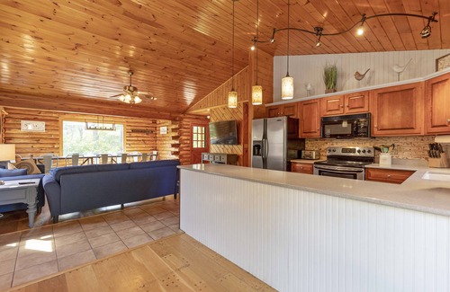 Wiscasset House | Make Shimmering River Retreat your Maine Coastal getaway!