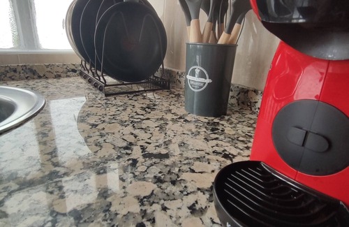 Doctor Barraquer-Grupo Renfe-Policlinico Apartment | Make yourself at home in the Luz Apartment, Seville, Macarena. Free parking
