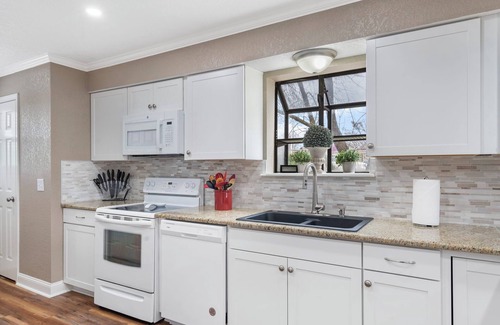 Branson Condo | Makin' Memories | Community Pool