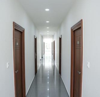 Kaloor Hotel | Makkiyil Residency