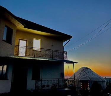 Tosor House | Maksat house
