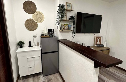 Rio Piedras Apartment | Maktub: Urban Hideaway Near Everything in SJn