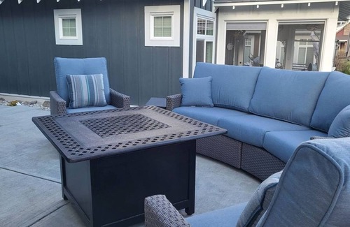 Okanagan-Similkameen House | Malbec Cottage - See the pool from your deck! #49