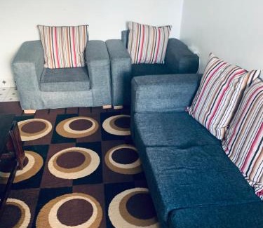 Ngelani Bed & Breakfast | Malias furnished apartment