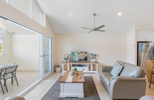 Evans Head Apartment | Malibu Apartments Unit 2 - 5 Oak Street