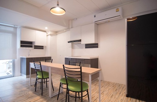 Nonthaburi Hotel | Malizon Hotel & Residences