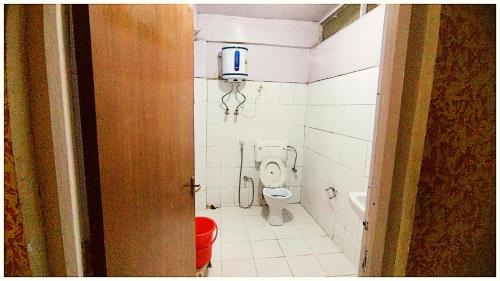 Charbagh Hotel | Mall Road Hotel Shambhu Darjeeling - Prime Location - Near Chauk Bazar - Best Hotel in Heart of Tiger Hill City