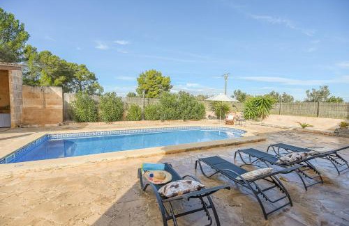 Campos Villa | Mallorcan stone house Villa Matias