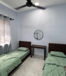 Kuantan House | Mama Homestay Sri Damai
