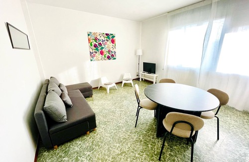 Schio Apartment | Mamisà Schio center, Apartment with private parking