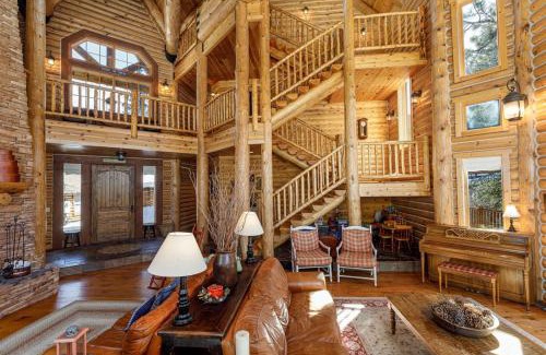 Mammoth Creek House | Mammoth Creek Luxury Retreat near Zion and Bryce C