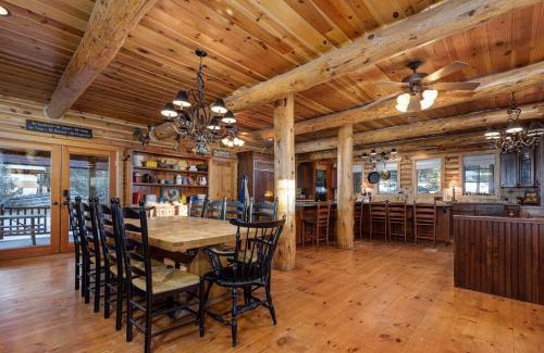 Mammoth Creek House | Mammoth Creek Luxury Retreat near Zion and Bryce C