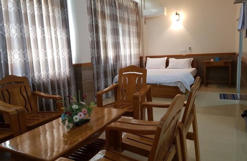 Minbu Hotel | Man Thi Tar Hotel