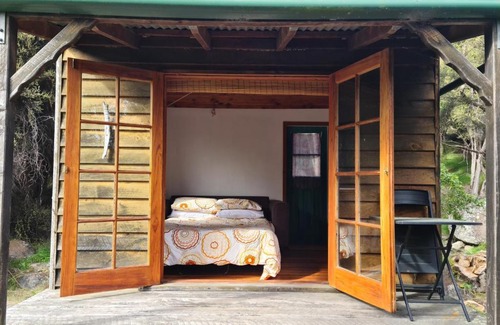 Christchurch District Other | Manaaki Mai, Rustic Retreat Bush Cabin