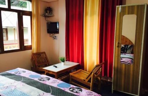 Old Manali Bed & Breakfast | Manali Hills House
