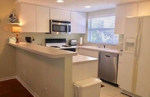 Crystal River Condo | Manatee perch in Crystal River