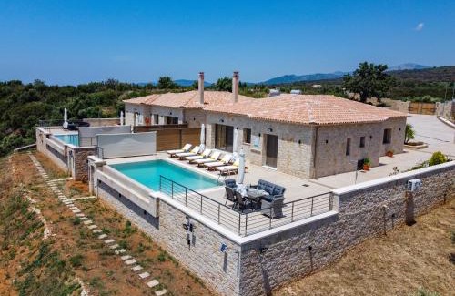 Lefktron Villa | Manazil Mani - Luxury Villas