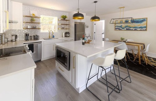 Onion Creek Meadows House | Manchaca Meadows | Hot Tub | 15 min to DT