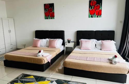 Shah Alam Apartment | Mandala Homestay - Studio with 2 queen bed at i-City, Shah Alam