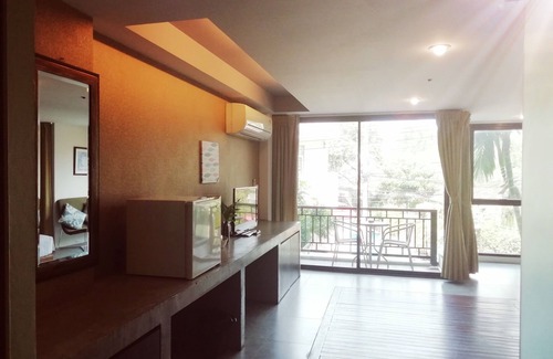 Thapae Hotel | Mandala House