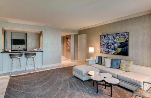 Las Vegas Strip Resort | Mandalay Bay