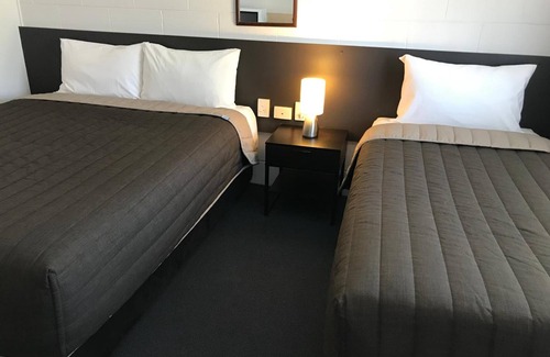 Roma Hotel | Mandalay Motel