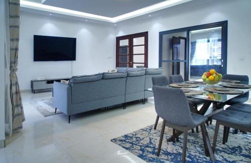 Pointe des Almadies Apartment | Mandela Suite, Ngor Almadies, Dakar, Senegal Appart 3 chambres, 3 salles de bain