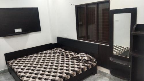 Deoghar Hotel | MANGAL DHAM, Deoghar