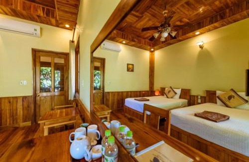 Ham Ninh Resort | Mango Beach Resort