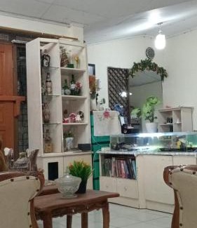 Tomohon Bed & Breakfast | Mango Road 07 Bed & Breakfast