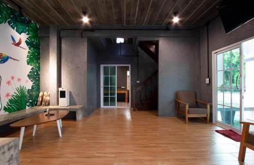 Mae Pim Villa | Mango tree อ่าวมะขามป้อม